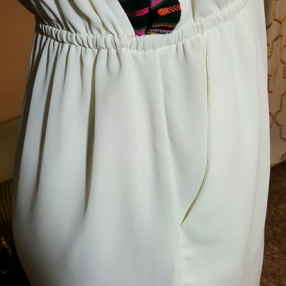 Very J Sheer Dress with Africa Print Trim size L - Picture 4 of 7